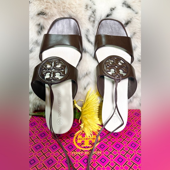 Tory Burch Shoes - Tory Burch Bombe Miller Heel Sandal Leather 9M